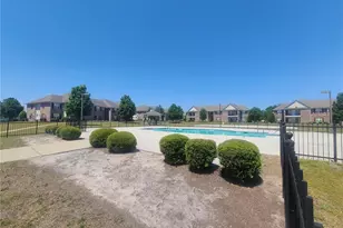 1761 Renwick Dr, Fayetteville, NC 28304 - Photo 3