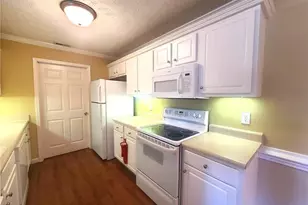 1761 Renwick Dr, Fayetteville, NC 28304 - Photo 11