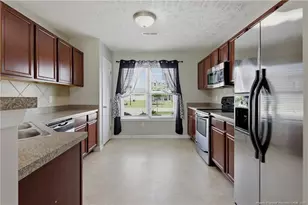 142 Collinwood Dr, Raeford, NC 28376 - Photo 9