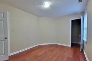 5532 NE Robmont Dr, Fayetteville, NC 28306 - Photo 9