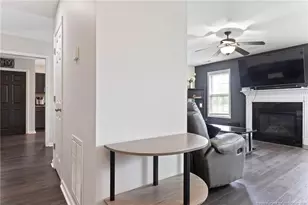 1073 Fairfield Cir, Raeford, NC 28376 - Photo 5
