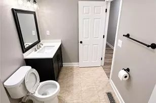 2543 Paintersmill Dr, Fayetteville, NC 28304 - Photo 9