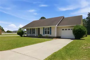 111 Hobson Ct, Raeford, NC 28376 - Photo 3