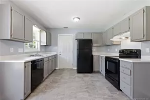 111 Hobson Ct, Raeford, NC 28376 - Photo 9