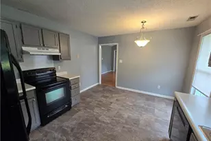 111 Hobson Ct, Raeford, NC 28376 - Photo 5
