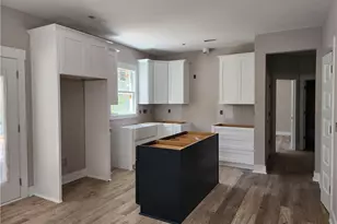 16040 Cardinal Ct, Wagram, NC 28396 - Photo 5