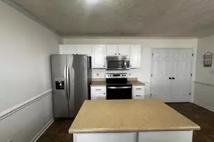 143 Haywood Dr, Raeford, NC 28376 - Photo 5
