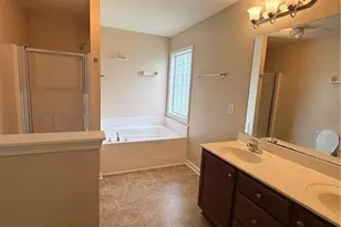 1430 Vandenberg Dr, Fayetteville, NC 28312 - Photo 19