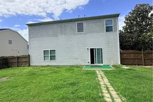 1430 Vandenberg Dr, Fayetteville, NC 28312 - Photo 3
