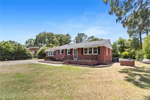 2546 Bel Aire St, Fayetteville, NC 28306 - Photo 3