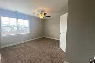 3028 Kilchattan Dr, Fayetteville, NC 28306 - Photo 19