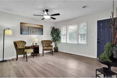 979 Lisa Avenue, Fayetteville, NC 28314 - Photo 7