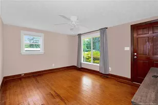 219 E Clinton St, Autryville, NC 28318 - Photo 5