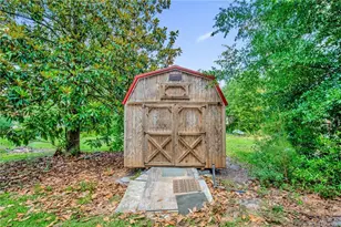 219 E Clinton St, Autryville, NC 28318 - Photo 41