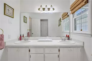 12541 Lakewood Dr, Laurinburg, NC 28352 - Photo 11