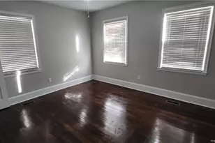 208 W 21st St, Lumberton, NC 28358 - Photo 5