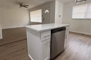 4334 Forest View Dr, Fayetteville, NC 28304 - Photo 15