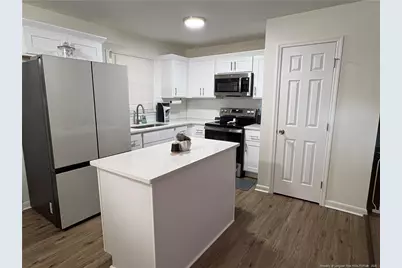 4334 Forestview Drive, Fayetteville, NC 28304 - Photo 9