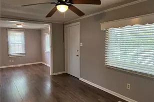 420 W Mountain Dr, Fayetteville, NC 28306 - Photo 11