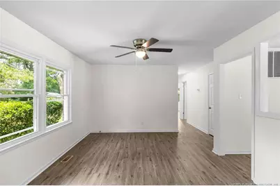 213 Lansdowne Road, Fayetteville, NC 28314 - Photo 11