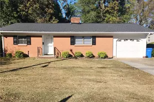 1406 Raeford Rd, Fayetteville, NC 28305 - Photo 1