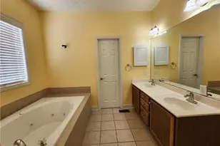 3011 Wetherby Ct, Fayetteville, NC 28306 - Photo 19