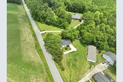 908 Middle Road, Fayetteville, NC 28312 - Photo 39
