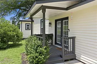 908 Middle Rd, Fayetteville, NC 28312 - Photo 5
