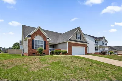 1503 Thoroughbred Trail, Hope Mills, NC 28371 - Photo 3