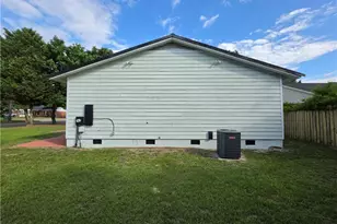 5711 Sagamore Rd, Hope Mills, NC 28348 - Photo 5