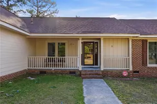 254 Buhmann Dr, Fayetteville, NC 28314 - Photo 3
