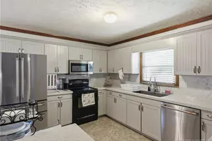 254 Buhmann Dr, Fayetteville, NC 28314 - Photo 19