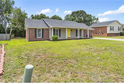 7820 Loxley Drive, Fayetteville, NC 28314 - Photo 3