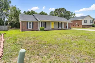 7820 Loxley Dr, Fayetteville, NC 28314 - Photo 3