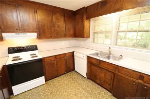 5215 Deer Haven Dr, Raleigh, NC 27606 - Photo 5