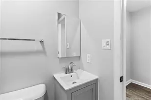 211 Hull Rd, Fayetteville, NC 28303 - Photo 17