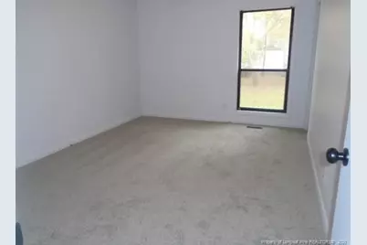 6827 Kizer Drive, Fayetteville, NC 28314 - Photo 15