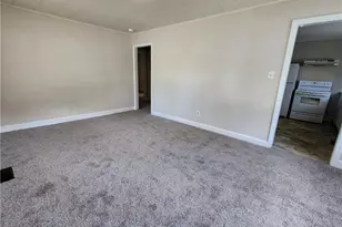 400 Roxie Ave, Fayetteville, NC 28304 - Photo 9