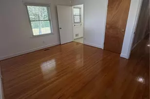 514 N Ballance St, Saint Pauls, NC 28384 - Photo 17