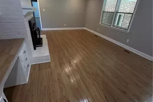 514 N Ballance St, Saint Pauls, NC 28384 - Photo 15