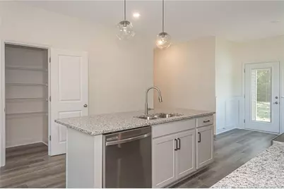 6456 Rannock Drive, Fayetteville, NC 28304 - Photo 7