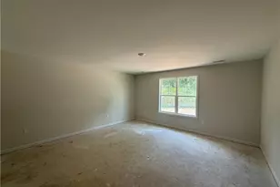 11 Baxley Dr, Dunn, NC 28334 - Photo 5