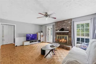 2337 Rolling Hill Rd, Fayetteville, NC 28304 - Photo 3