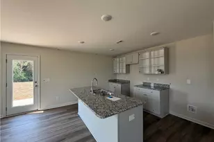 121 Boston River Dr, Dunn, NC 28334 - Photo 5