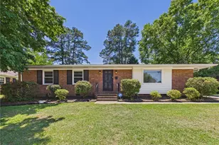 2621 Huntington Rd, Fayetteville, NC 28303 - Photo 1