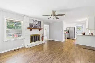 2621 Huntington Rd, Fayetteville, NC 28303 - Photo 7
