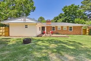 2621 Huntington Rd, Fayetteville, NC 28303 - Photo 43