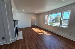 113 N Wright St, Raeford, NC 28376 - Photo 7