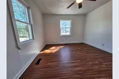 113 N Wright Street, Raeford, NC 28376 - Photo 17
