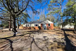 113 N Wright St, Raeford, NC 28376 - Photo 1